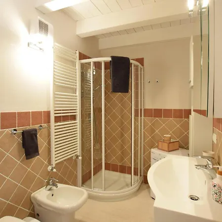 Stunning In Apartament